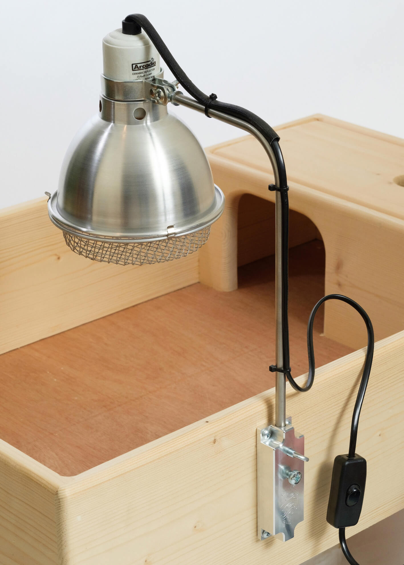 The Tortoise Den Adjustable Lighting Bracket – Our very own engineered product!